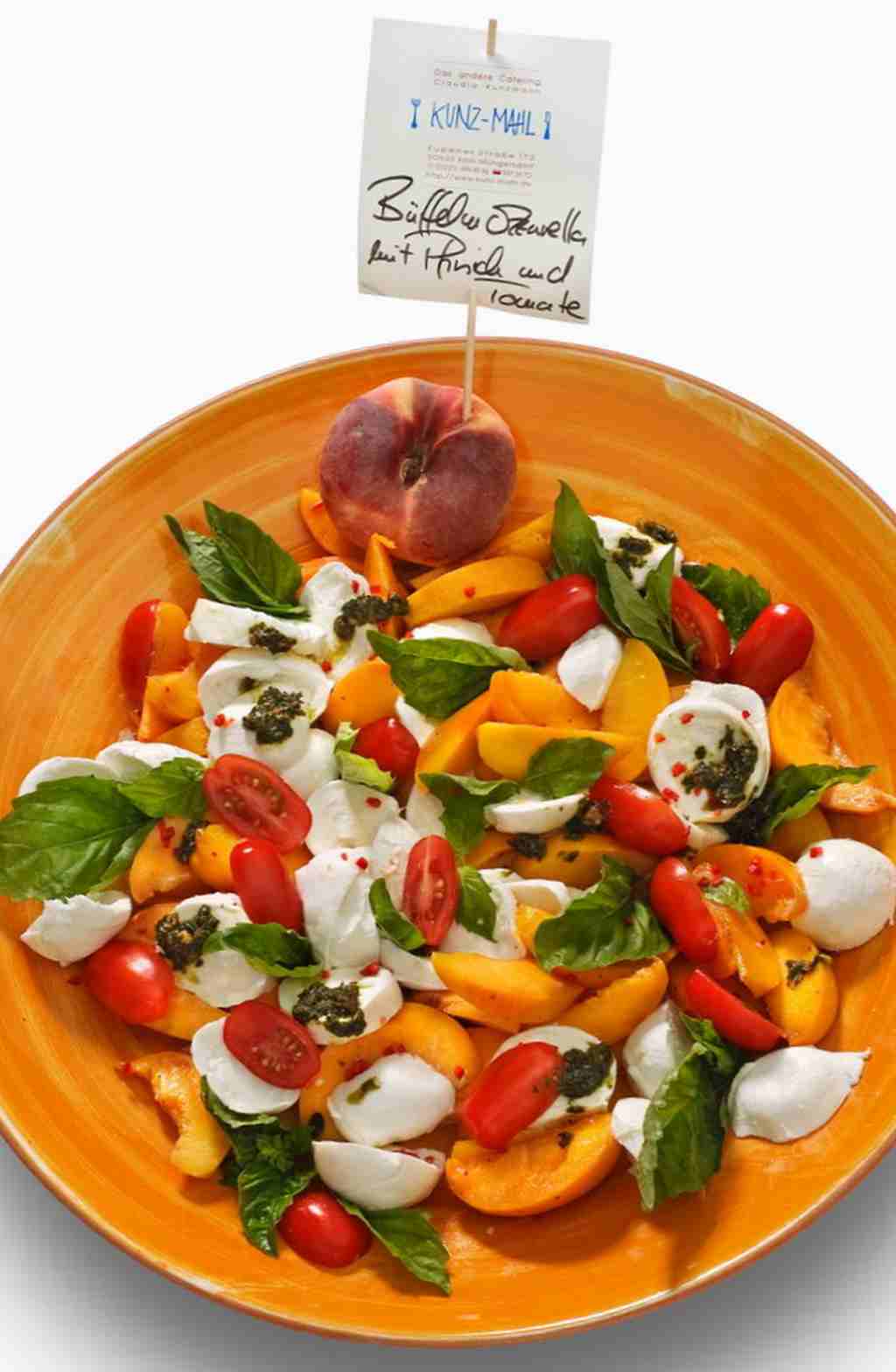 Pfirsich-Mozzarella Catering Evaluierung Event in Koeln Geburtstag Hochzeit Taufe Kommunion Vernissage Eroeffnung